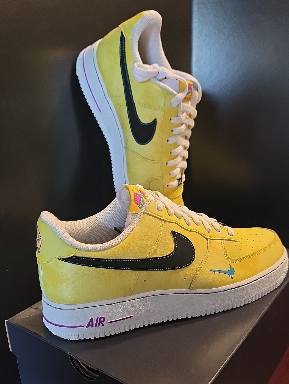 DeadStock  Mens Nike AIR Force 1 '07 LV8 3